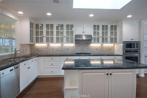 $9,750 | 1119 Granville Drive, Newport Beach, CA 92660