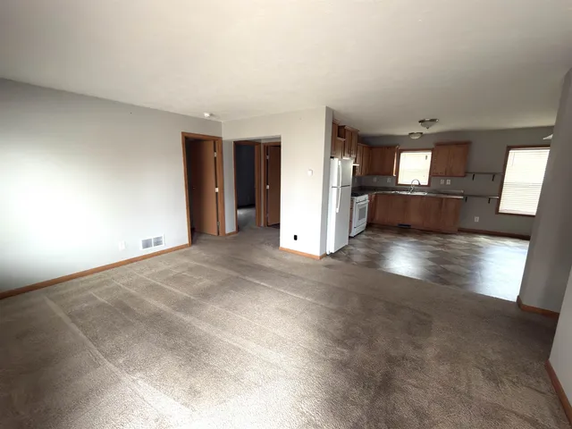 $84,900 | 498 Park Avenue, Belvidere, IL 61008