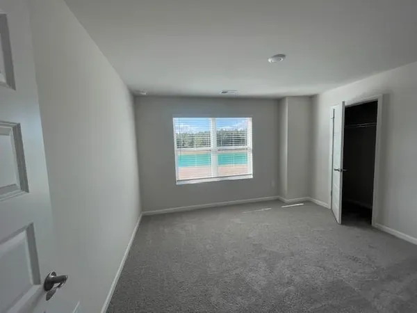 $383,179 | 403 Wildflower Circle, Calhoun, GA 30701