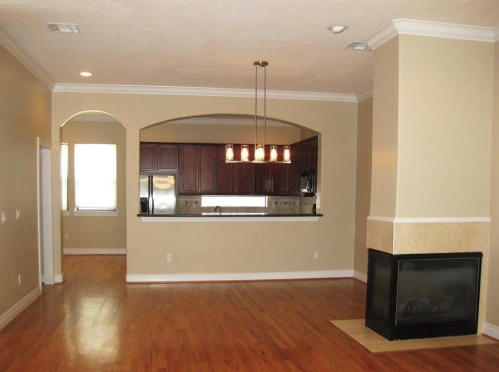1623 Stuart Street Houston, TX 77004 - Photo 10 of 24 Looking towards the kitchen