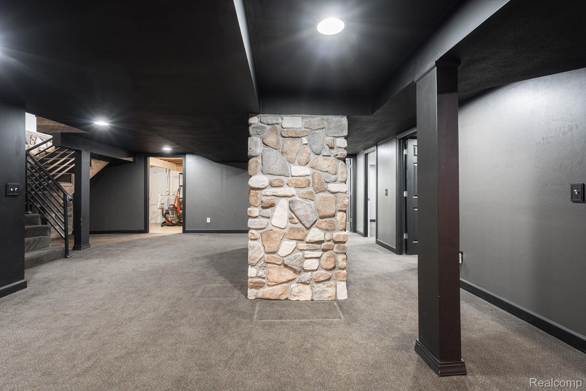 6803 Napoleon Road Jackson, MI 49201 - Photo 47 of 59 Finished basement featuring carpet flooring and recessed lighting