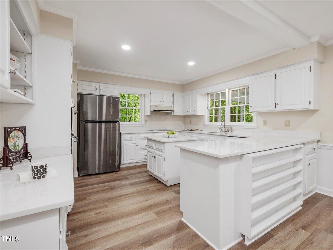 10609 Chinkapin Place Raleigh, NC 27613 - Photo 19 of 78 19-Kitchen