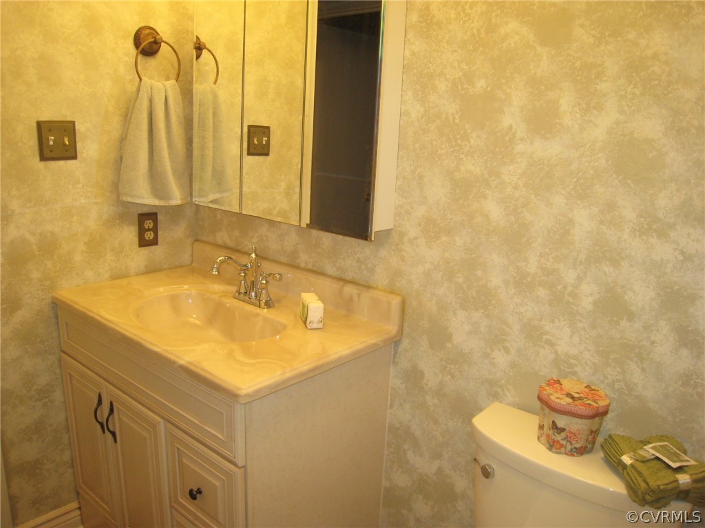 4512 Rabbit Foot Lane North Chesterfield, VA 23236 - Photo 37 of 46 Another view hall bath