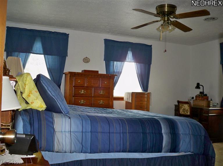 2006 Frost Road Streetsboro, OH 44241 - Photo 16 of 25 Another spacious bedroom with lots of light, ceiling fan and lighted closets