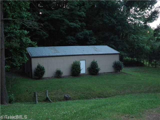 1412 Andrew Sink Road Lexington, NC 27295 - Photo 2 of 3 Storage.