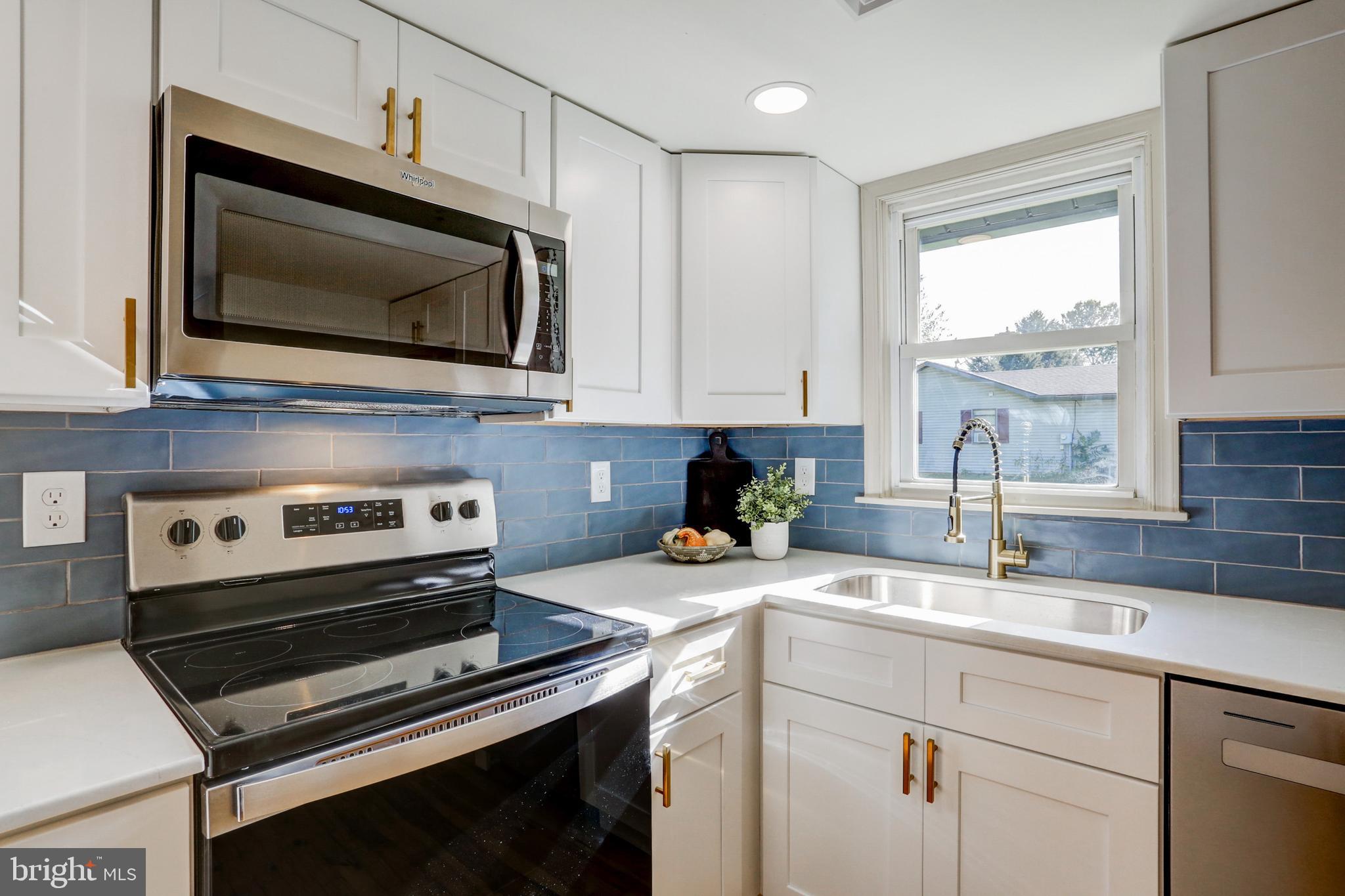 219 Noble Street Lititz, PA 17543 - Photo 17 of 28