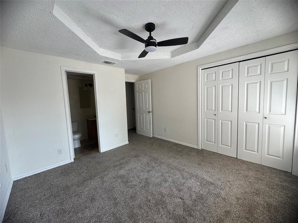 638 South Rogers Road Irving, TX 75060 - Photo 8 of 10 a view of empty room