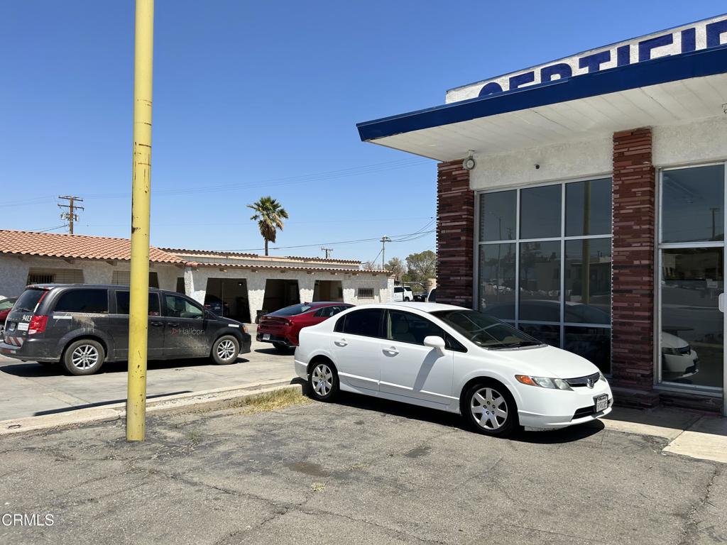 1401 Main Street Barstow, CA 92311 - Photo 12 of 66 a view of a cars parking space