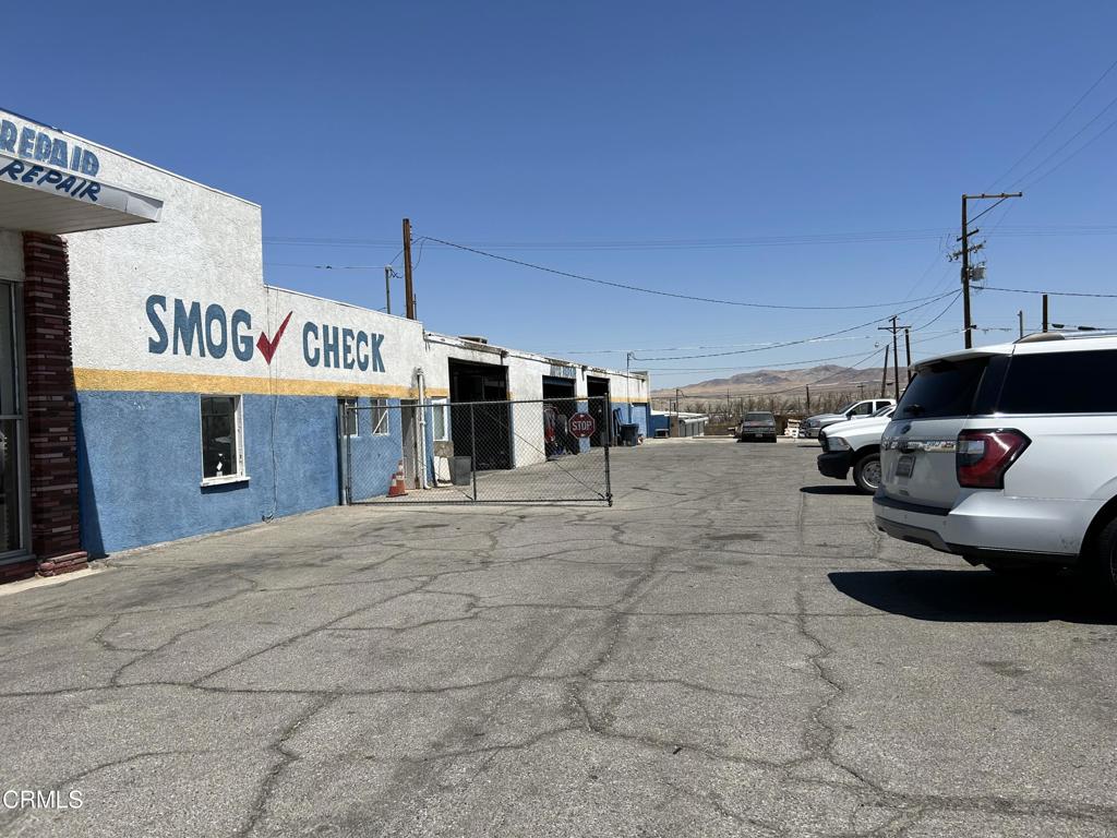 1401 Main Street Barstow, CA 92311 - Photo 23 of 66 Outside and Gated Parking
