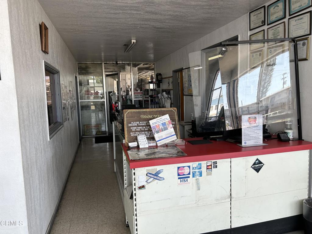 1401 Main Street Barstow, CA 92311 - Photo 49 of 66 Reception Area