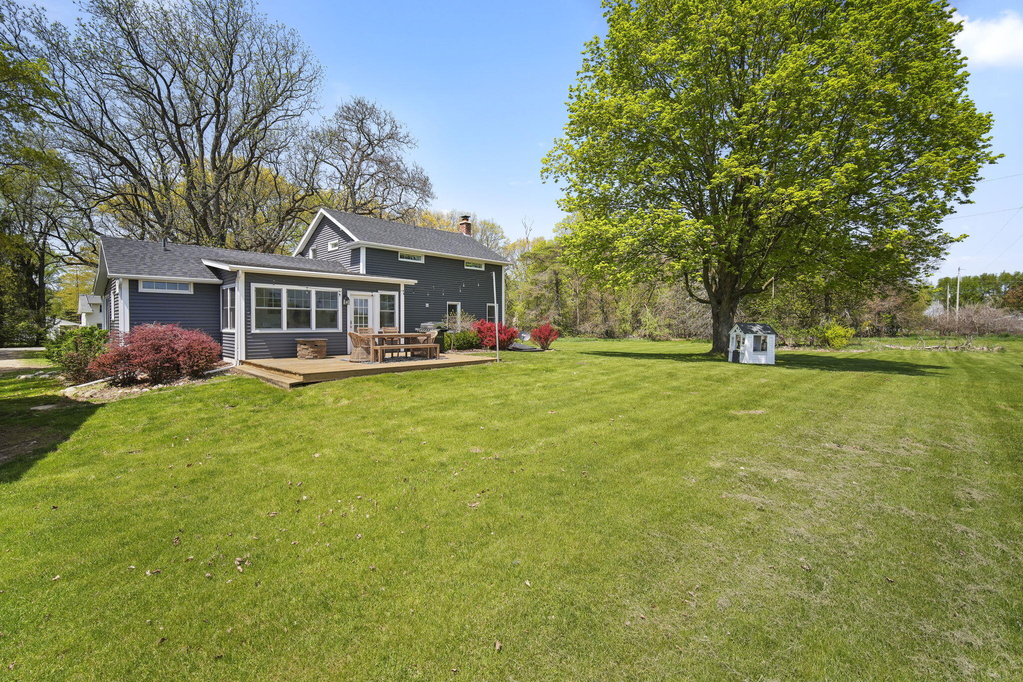 10811 Easton Road Rives Junction, MI 49277 - Photo 2 of 73 2
