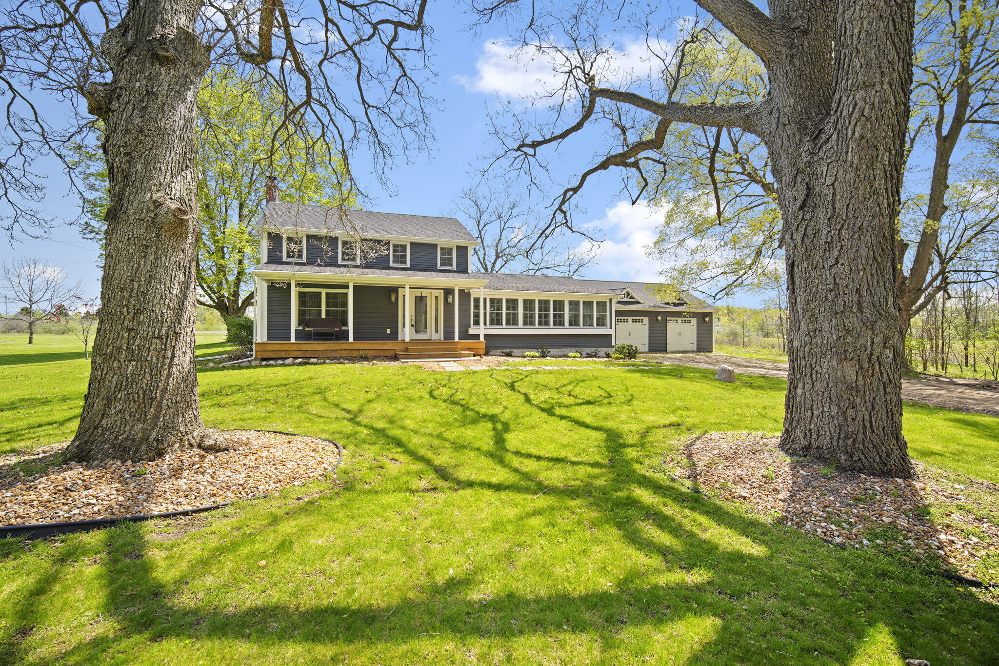 10811 Easton Road Rives Junction, MI 49277 - Photo 4 of 73 4