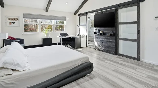 $1,175,000 | 8 Hamilton Place, Lake Grove, NY 11755