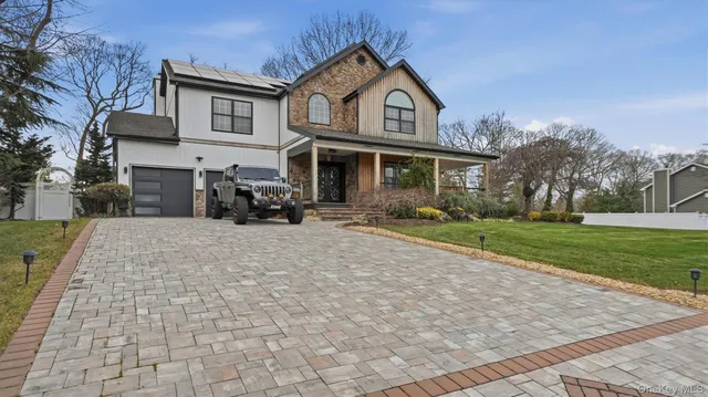 $1,175,000 | 8 Hamilton Place, Lake Grove, NY 11755