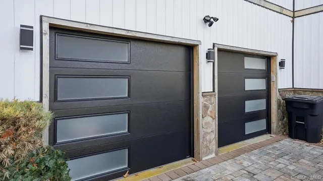 $1,175,000 | 8 Hamilton Place, Lake Grove, NY 11755