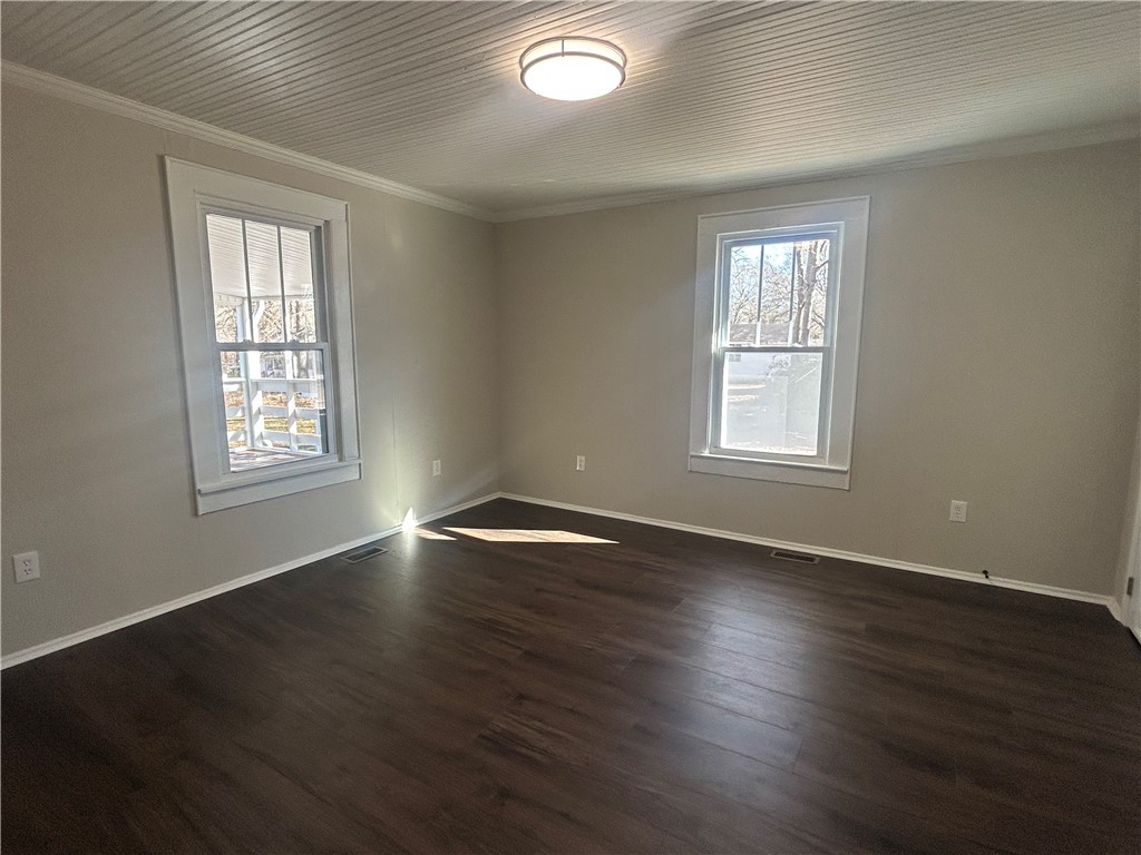 305 Kay Street Belton, SC 29627 - Photo 17 of 36