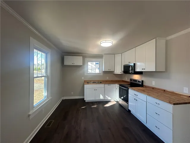 $259,000 | 305 Kay Street, Belton, SC 29627