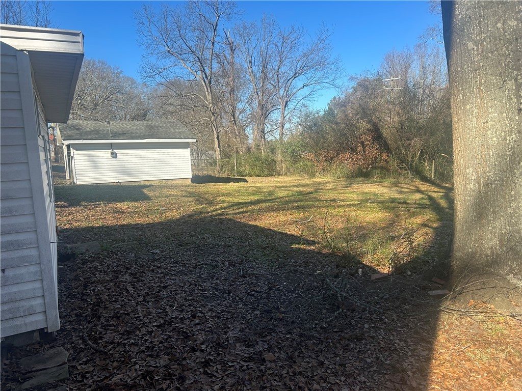 305 Kay Street Belton, SC 29627 - Photo 32 of 36