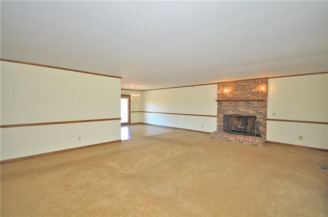 800 Guill Road Mount Juliet, TN 37122 - Photo 2 of 19 Pleasant memories can be created in this spacious living room