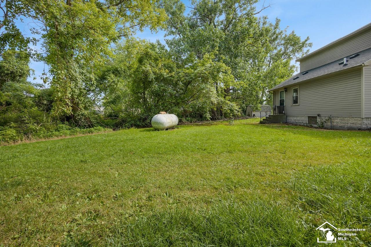 9812 Grodi Road Erie, MI 48133 - Photo 34 of 35 50086007-33.JPG