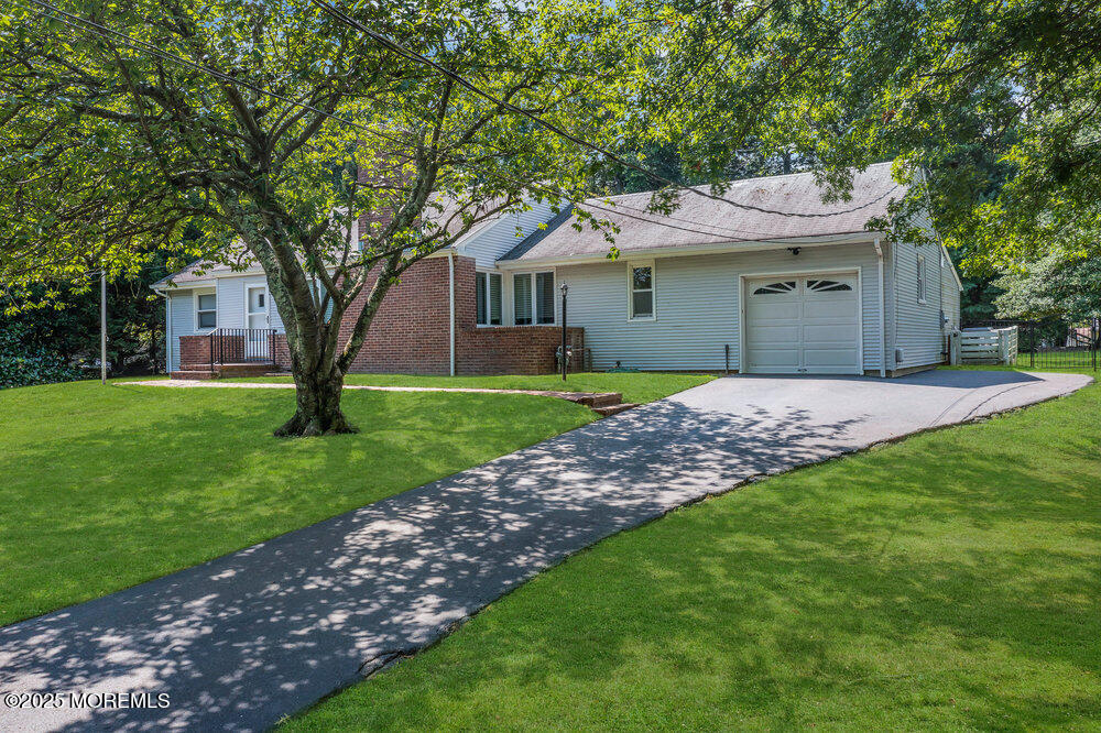 492 Hance Road Little Silver, NJ 07739 - Photo 5 of 37 006_dji_0023-1