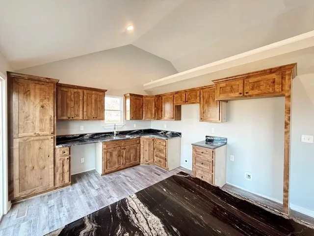 $239,900 | 1714 South Jackson Street, El Dorado Springs, MO 64744