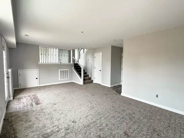 $239,900 | 1714 South Jackson Street, El Dorado Springs, MO 64744