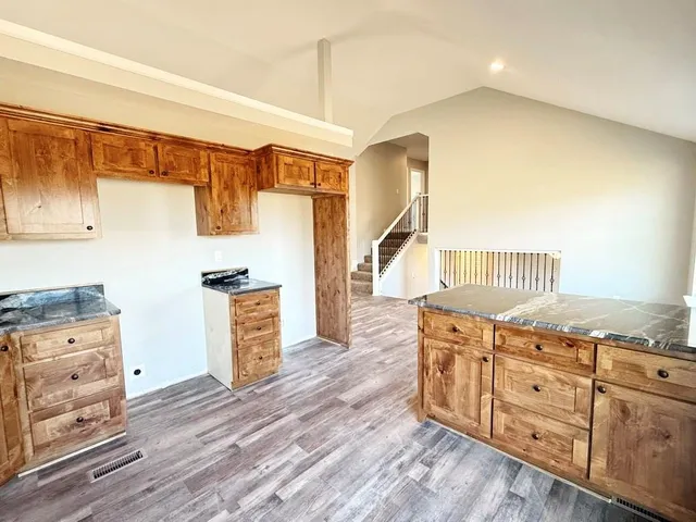 $239,900 | 1714 South Jackson Street, El Dorado Springs, MO 64744