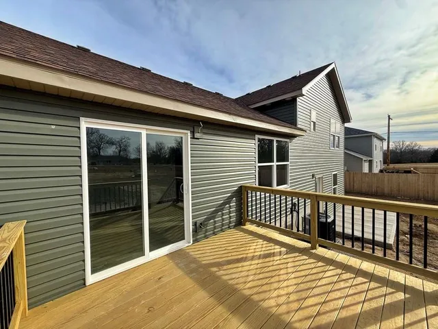 $239,900 | 1714 South Jackson Street, El Dorado Springs, MO 64744