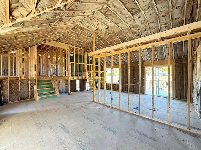 $239,900 | 1714 South Jackson Street, El Dorado Springs, MO 64744