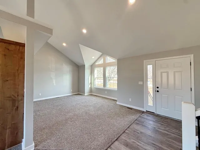 $239,900 | 1714 South Jackson Street, El Dorado Springs, MO 64744