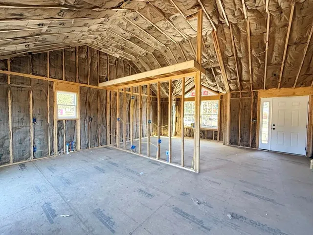 $239,900 | 1714 South Jackson Street, El Dorado Springs, MO 64744