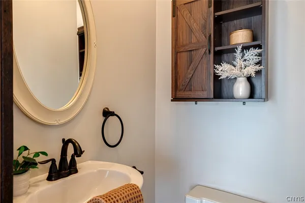 $300,000 | 329 North Main Street, Manlius, NY 13116