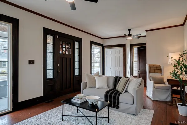 $300,000 | 329 North Main Street, Manlius, NY 13116