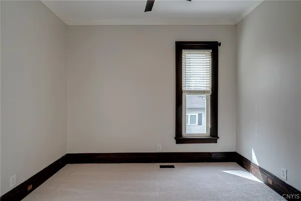 $300,000 | 329 North Main Street, Manlius, NY 13116