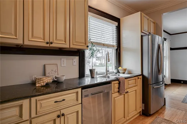 $300,000 | 329 North Main Street, Manlius, NY 13116