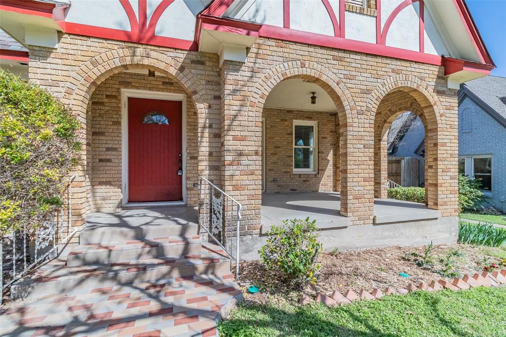 2311 Warner Road Fort Worth, TX 76110 - Photo 2 of 37