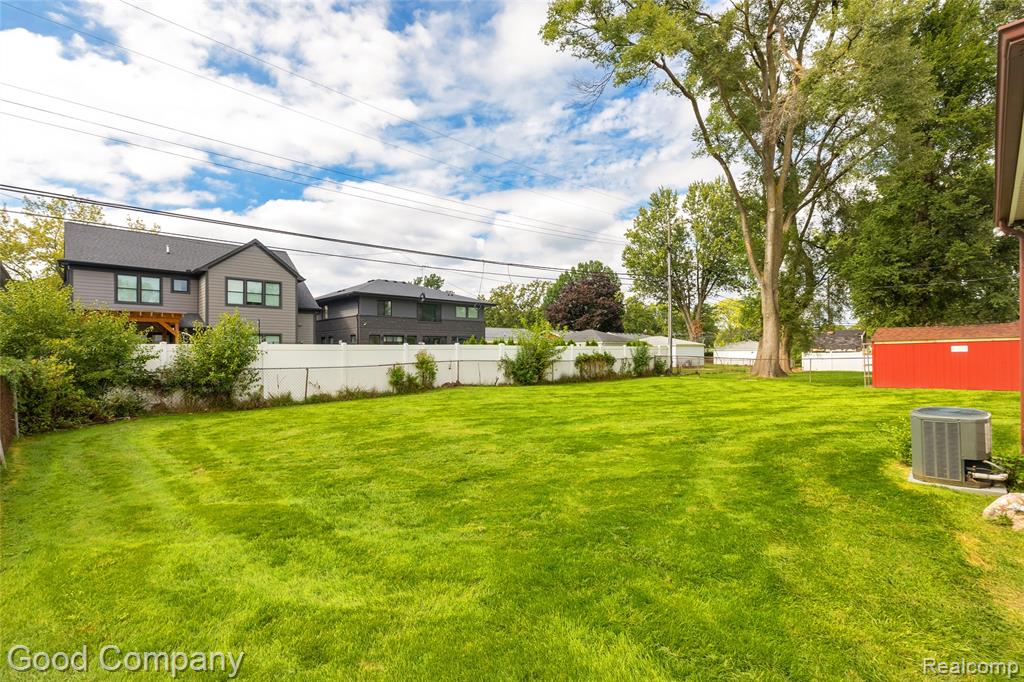 4105 Durham Road Royal Oak, MI 48073 - Photo 34 of 36 Gallery Image 34