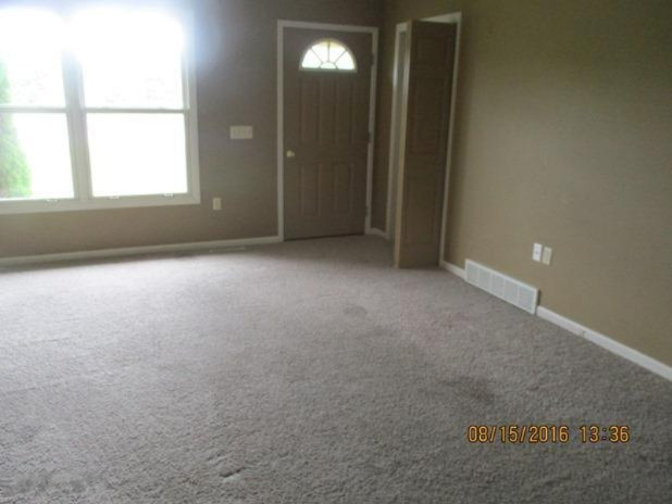 2986 Hamilton Road Muskegon, MI 49445 - Photo 3 of 12 2986 Hamilton 8-15-16D (4)