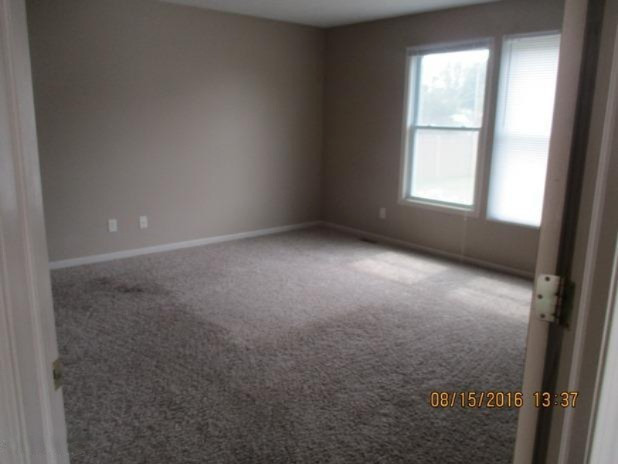 2986 Hamilton Road Muskegon, MI 49445 - Photo 4 of 12 2986 Hamilton 8-15-16D (8)