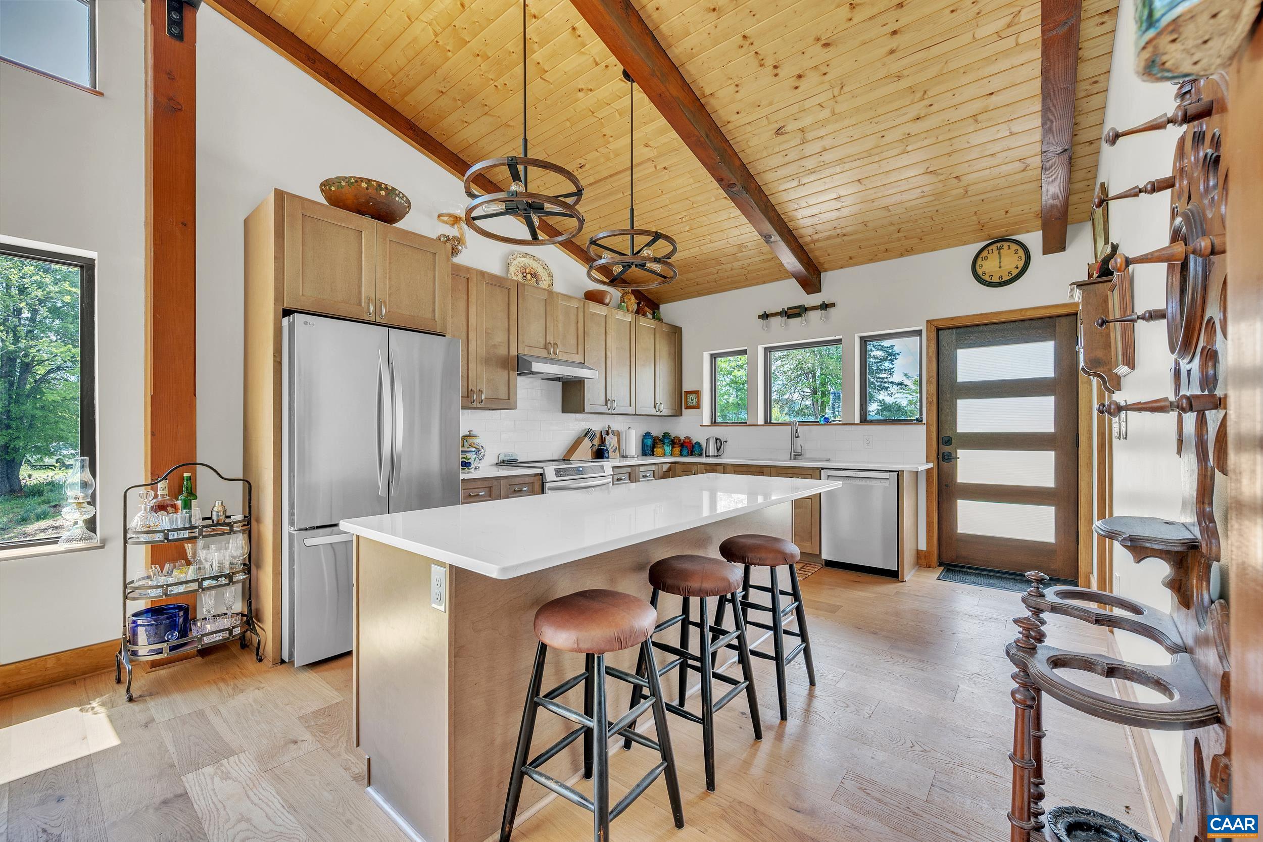2032 Turkey Mountain Road Amherst, VA 24521 - Photo 5 of 53