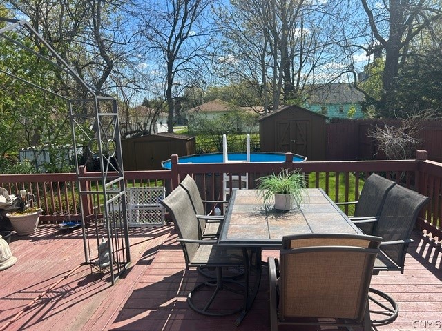 110 Leicestershire Road Irondequoit, NY 14621 - Photo 19 of 27 Deck off the living room