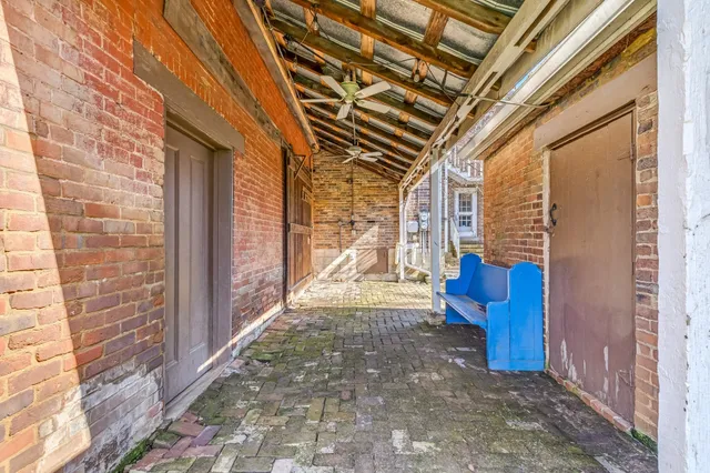 a view of outdoor space