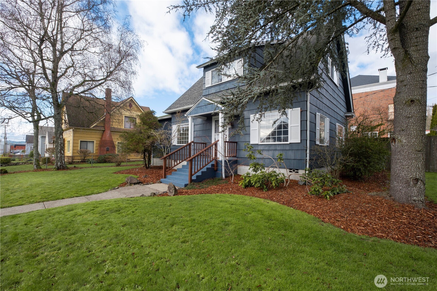 150 Southwest Alfred Street Chehalis, WA 98532 - Photo 3 of 35 Gallery Image 3