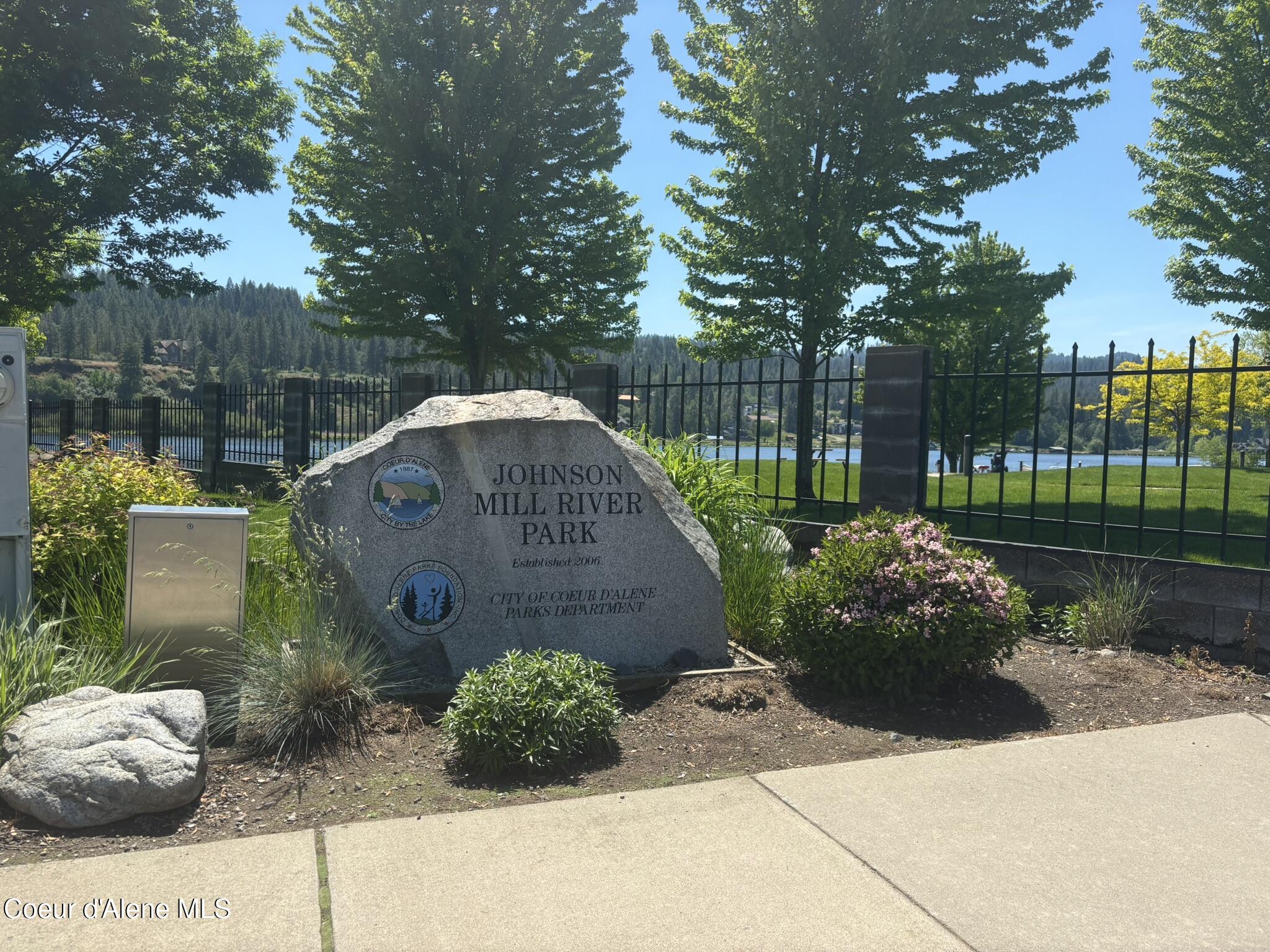 4583 Greenchain Loop, Unit 9 Coeur D'Alene, ID 83814 - Photo 30 of 38 PRIVATE PARK