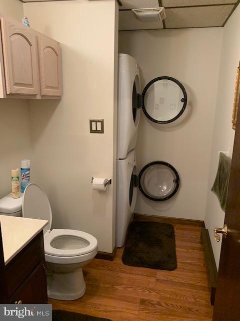 155 Farm Valley Road Wellsville, PA 17365 - Photo 19 of 31 a bathroom with a toilet a sink and a mirror