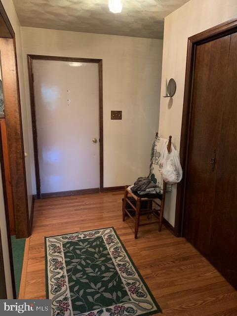 155 Farm Valley Road Wellsville, PA 17365 - Photo 20 of 31 a living room with furniture