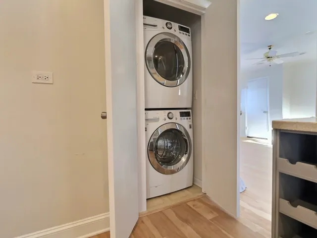 $3,800 | 2946 Knollwood Lane, Glenview, IL 60025