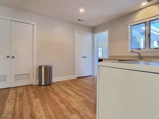 $3,800 | 2946 Knollwood Lane, Glenview, IL 60025