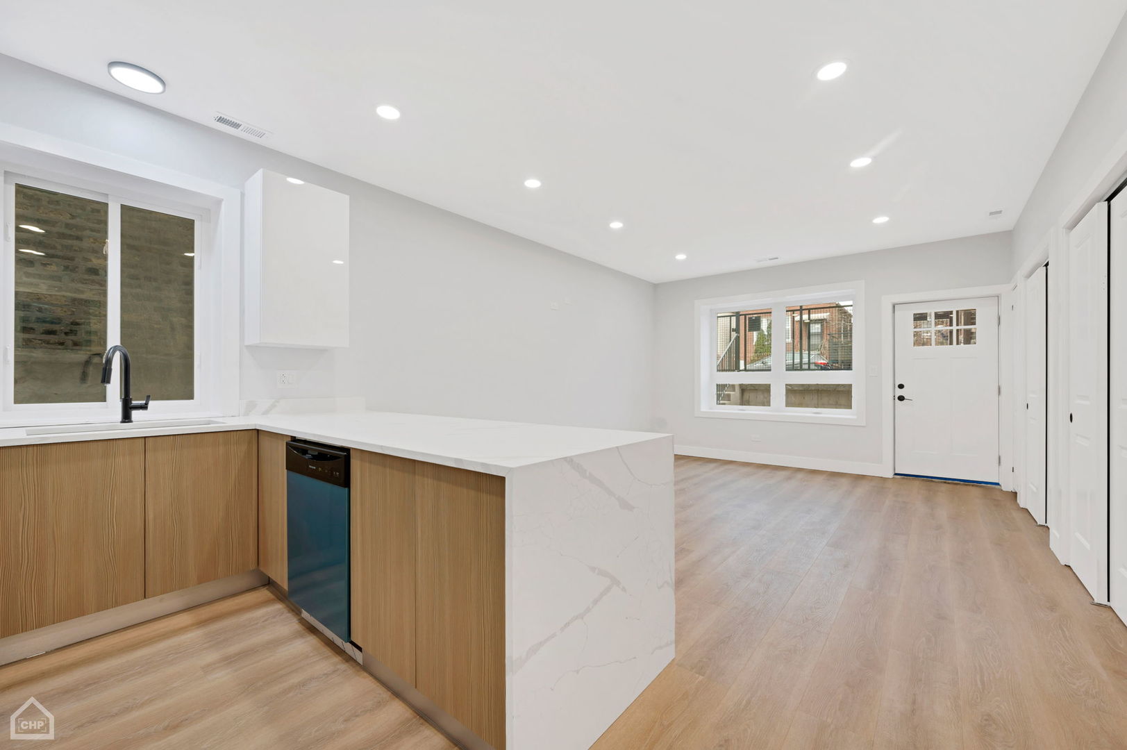 2132 South Fairfield Avenue, Unit 1 Chicago, IL 60608 - Photo 7 of 7 a view of an empty room with a window